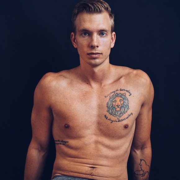 Meet your Posher, Blake - Picture 5 of 5